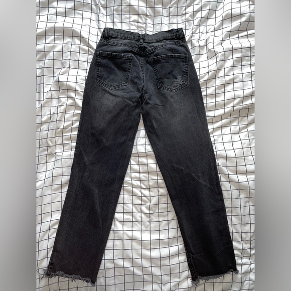 Super Adorable Ripped Black Jeans!! - Picture 5 of 5